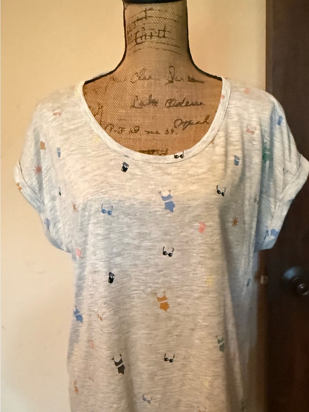 Style & Co. gray t-shirt with summer print-New with tag